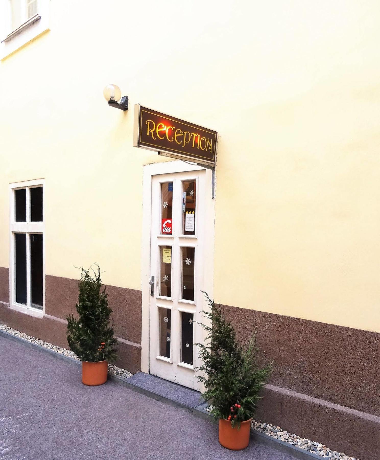 Hotel U Dvou Zlatych Klicu Praga